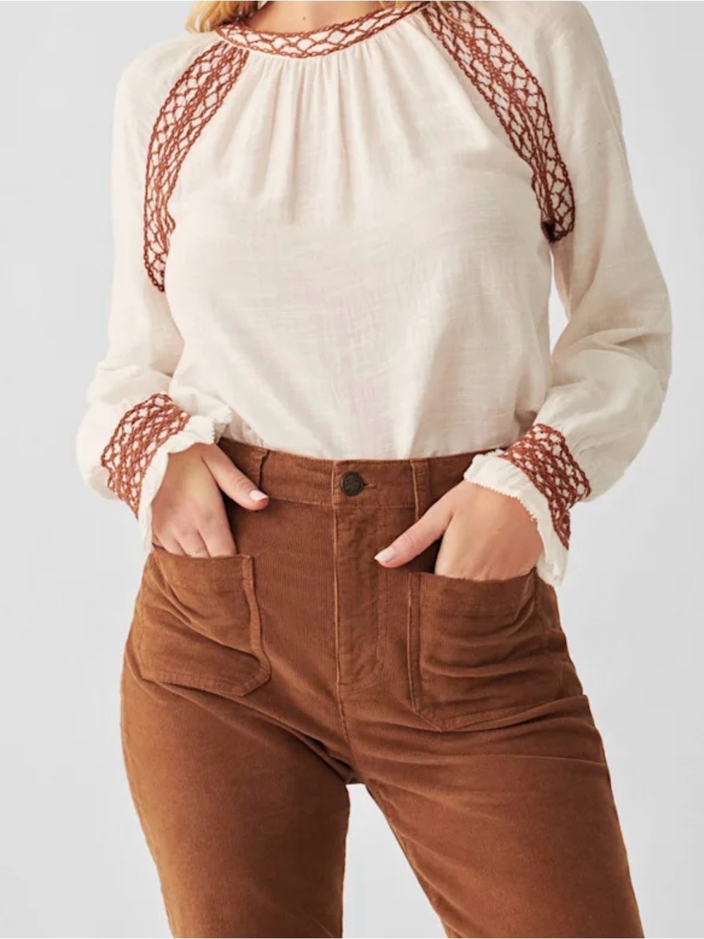 Faherty Arles Top Embroidery Along the Collar and Raglan Sleeve Seams Size Small